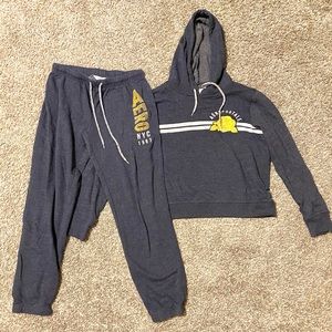 Aeropostale matching set